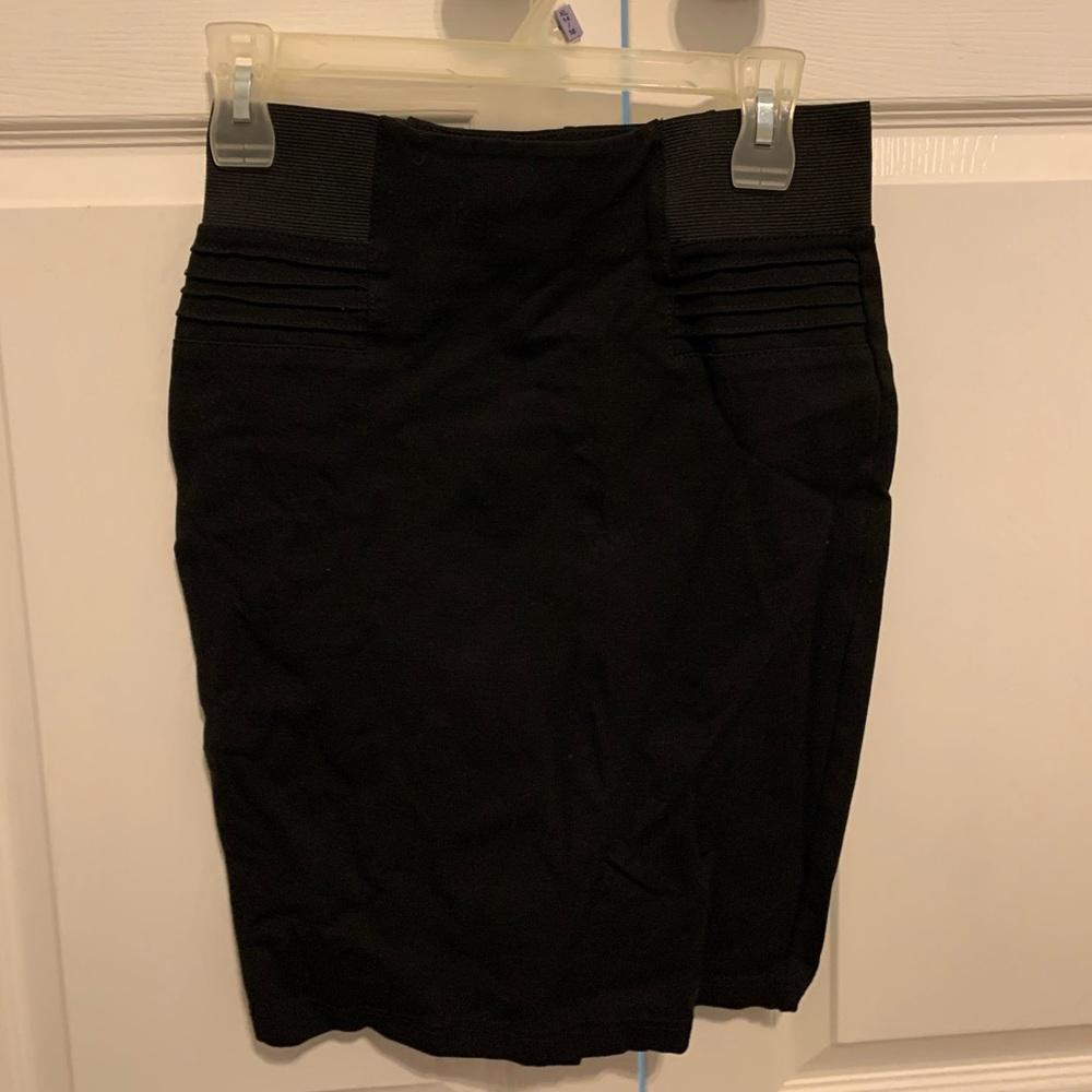 Black pencil skirt